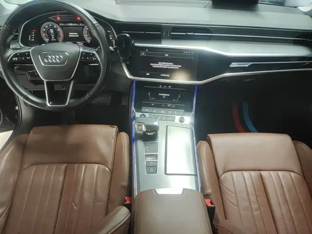 Audi A6L — Фото автомобиля 9