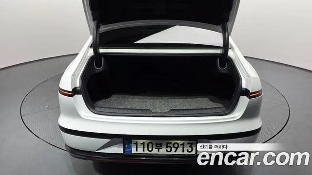 Hyundai Grandeur GN7 — Фото автомобиля 20