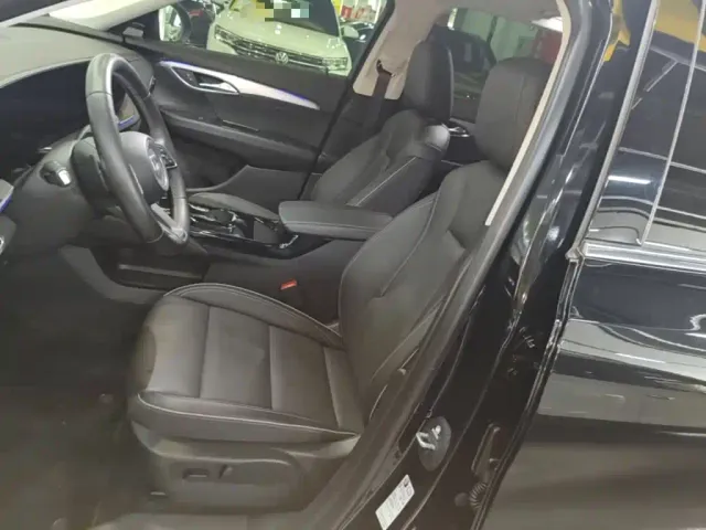 Buick Envision Plus — Фото автомобиля 14