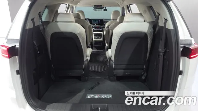 Kia Carnival 4th Gen — Фото автомобиля 26