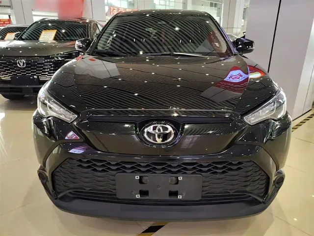 Toyota Frontlander — Фото автомобиля 2