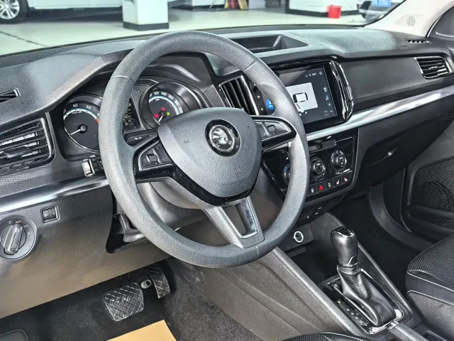 Skoda Kamiq — Фото автомобиля 10
