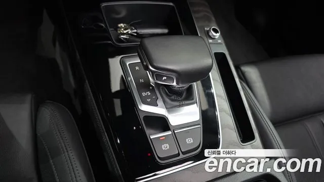 Audi Q5 40 TDI quattro Premium — Фото автомобиля 8