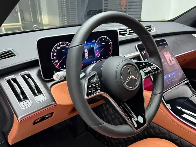 Mercedes-Benz S-Class — Фото автомобиля 7
