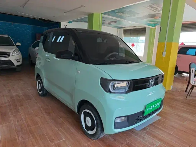 Wuling Hongguang Mini EV — Фото автомобиля 3