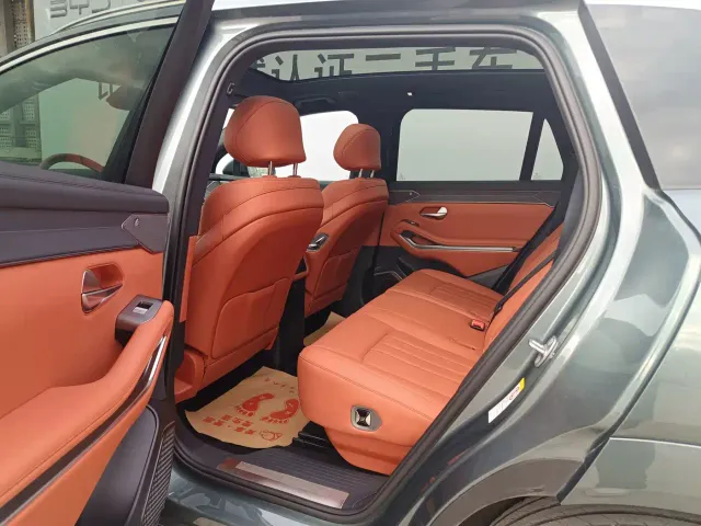 BYD Tang L — Фото автомобиля 14