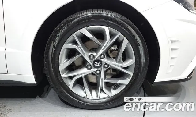 Hyundai Sonata — Фото автомобиля 6