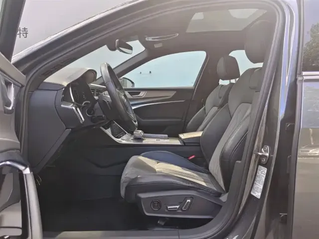 Audi A6L — Фото автомобиля 16