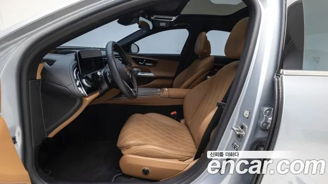 Mercedes-Benz E-Class W214 — Фото автомобиля 14