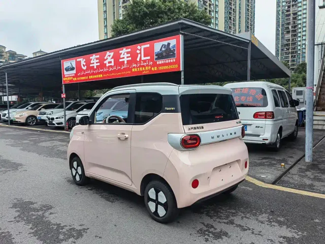 Wuling Hongguang Mini EV — Фото автомобиля 16