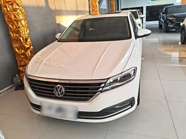 Volkswagen Lavida — Фото автомобиля 2
