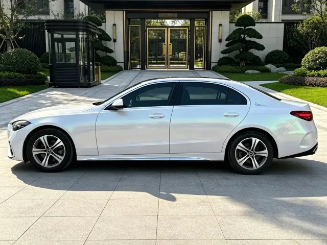 Mercedes-Benz Mercedes-Benz C-Class 2022 C 200 L Sport Version — Фото автомобиля 8