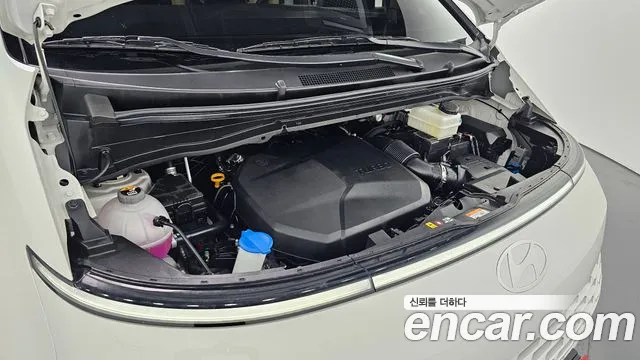 Hyundai Staria Staria Карго 3 места — Фото автомобиля 6