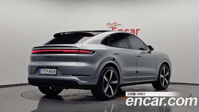 Фотография автомобиля — Porsche Cayenne PO536