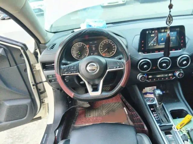 Nissan Sylphy — Фото автомобиля 2