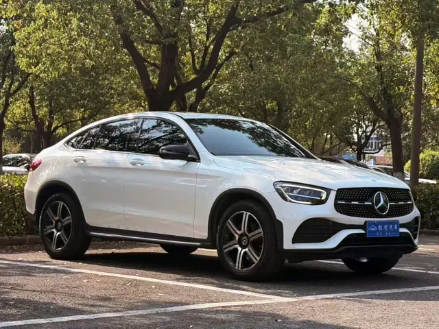 Mercedes-Benz GLC Coupe — Фото автомобиля 3