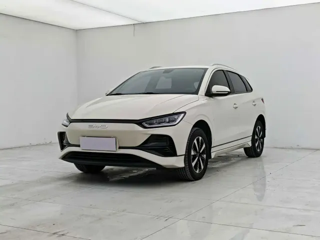 Фотография автомобиля — BYD e2