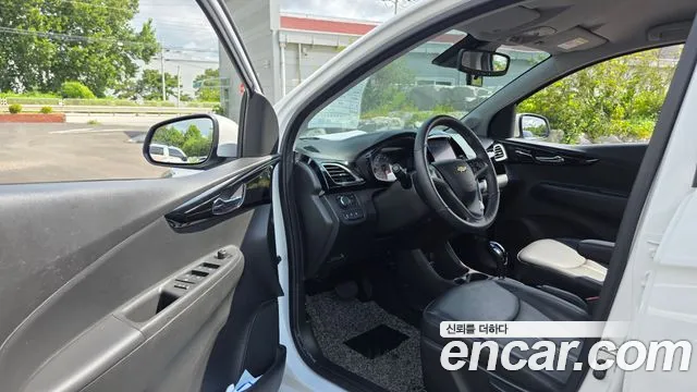 Chevrolet Spark — Фото автомобиля 10