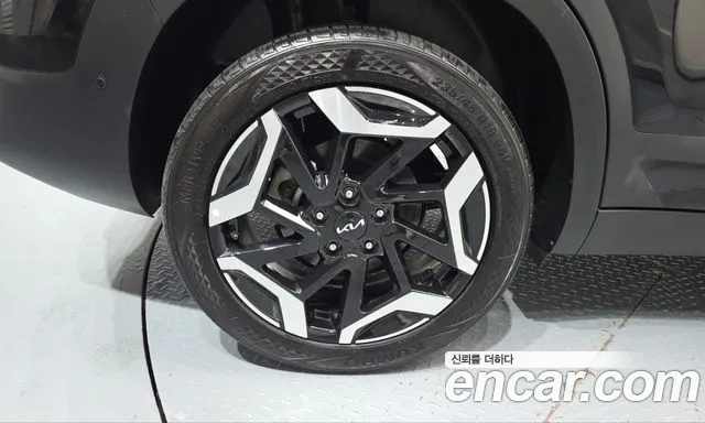 Kia Seltos — Фото автомобиля 5