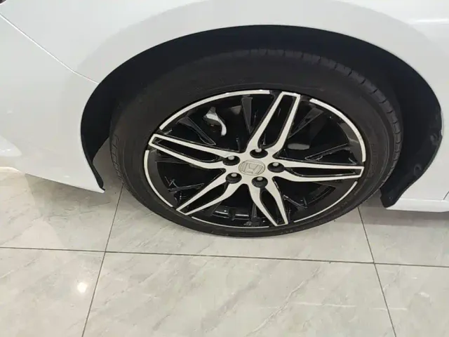 Honda Accord — Фото автомобиля 22