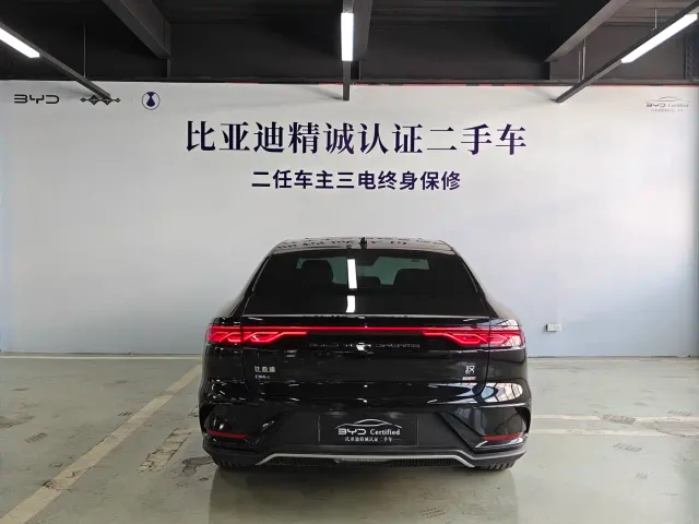 BYD Han — Фото автомобиля 5