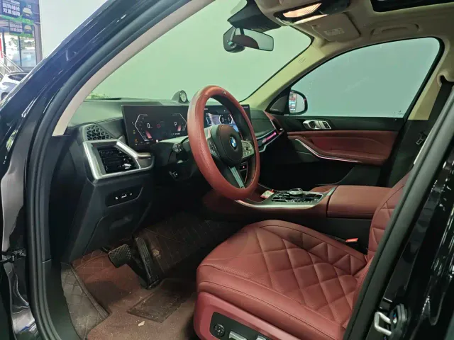 BMW X5 — Фото автомобиля 4