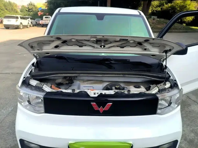 Wuling Hongguang Mini EV — Фото автомобиля 19