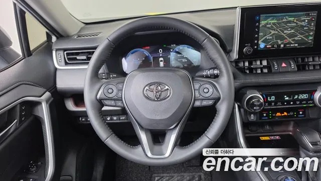 Toyota RAV4 — Фото автомобиля 13