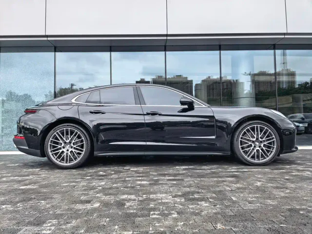Porsche Panamera — Фото автомобиля 4