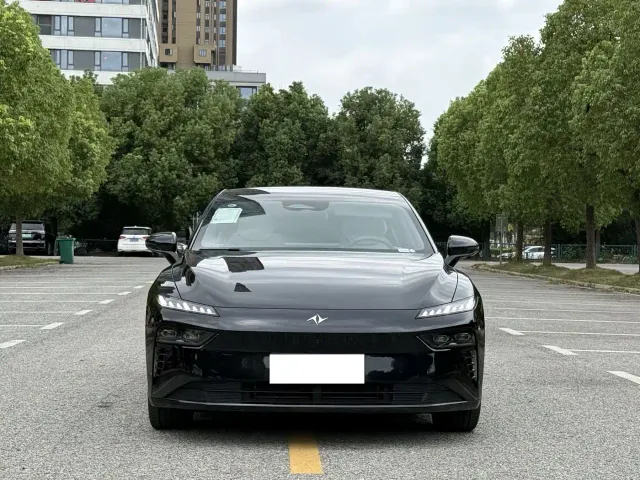 Dongfeng Yipai eπ007 2024 620Pro Edition — Фото автомобиля 2