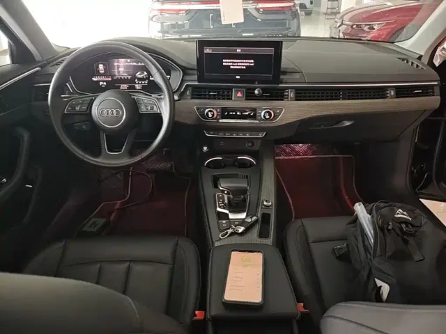 Audi A4L — Фото автомобиля 5