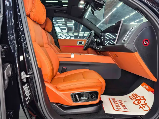 Li Auto L7 — Фото автомобиля 16