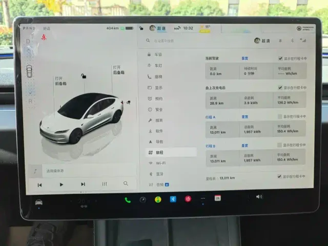 Tesla Model 3 — Фото автомобиля 9