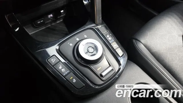 Kia Seltos — Фото автомобиля 12