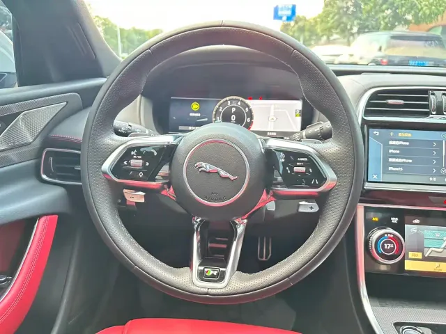 Jaguar XEL — Фото автомобиля 14