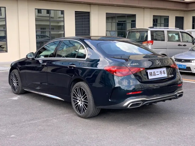 Mercedes-Benz C-Class — Фото автомобиля 4