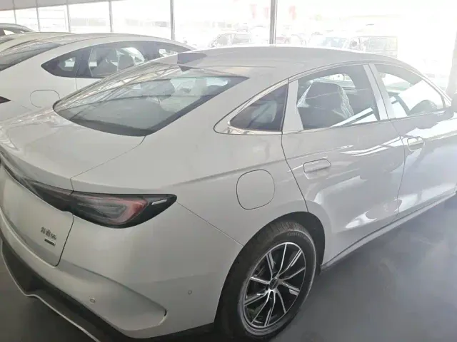 BYD Seal 06 — Фото автомобиля 3