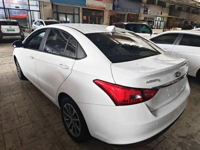 Chery Arrizo 5 — Фото автомобиля 4