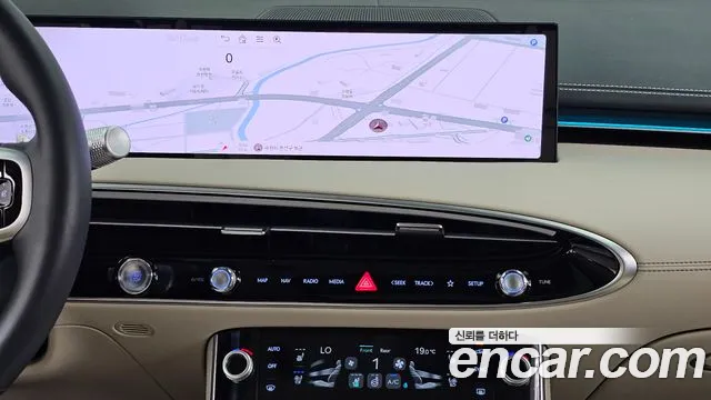 Genesis GV70 2.5T Бензин AWD — Фото автомобиля 14
