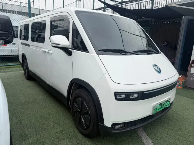 Foton Fengjing i7 — Фото автомобиля 3