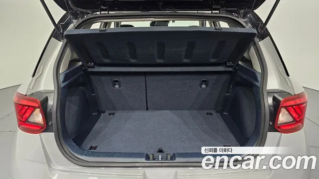 Hyundai Venue Venue 1.6 Premium — Фото автомобиля 20
