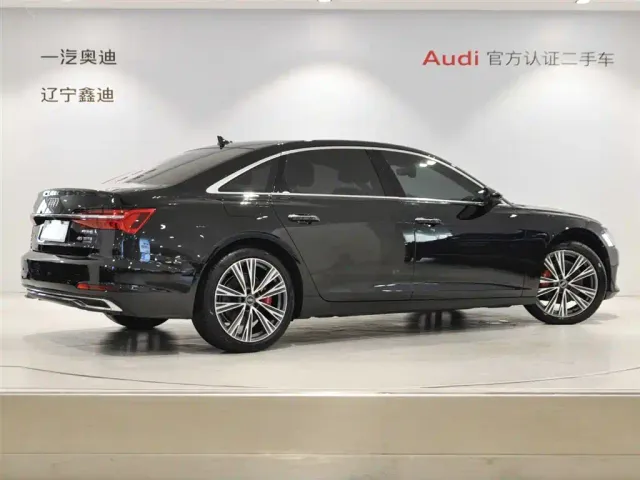 Audi A6L — Фото автомобиля 4