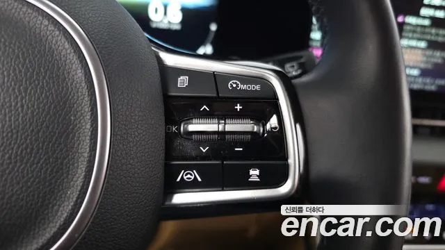 Kia Carnival 4th Gen — Фото автомобиля 30