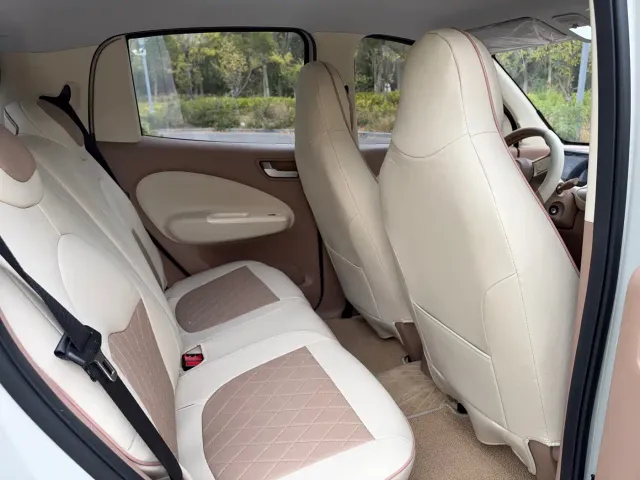 Wuling Hongguang Mini EV — Фото автомобиля 11
