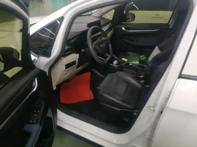 Geely Geometry EX3 Kung Fu Bull — Фото автомобиля 15