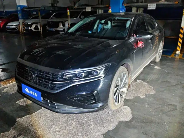 Фотография автомобиля — Volkswagen Passat