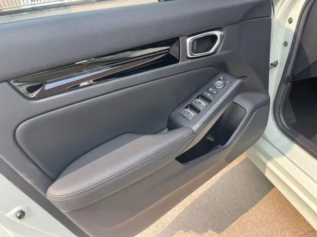 Honda Civic — Фото автомобиля 9