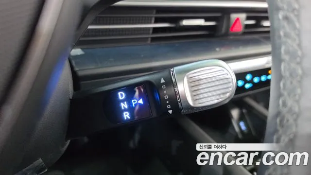 Hyundai Ioniq 6 — Фото автомобиля 12