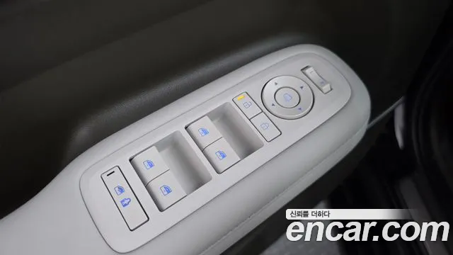 Hyundai Santa Fe MX5 — Фото автомобиля 28