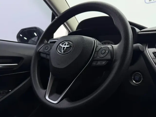 Toyota Corolla — Фото автомобиля 16
